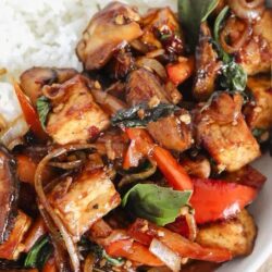 Pad Krapao Gai
